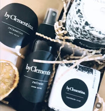 Load image into Gallery viewer, Aniseed + Charcoal Artisan Handmade Soap